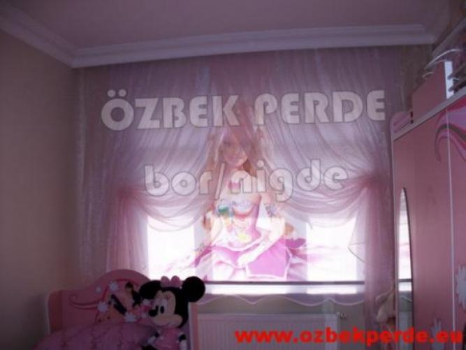 Barbie Baskılı Stor Perde  